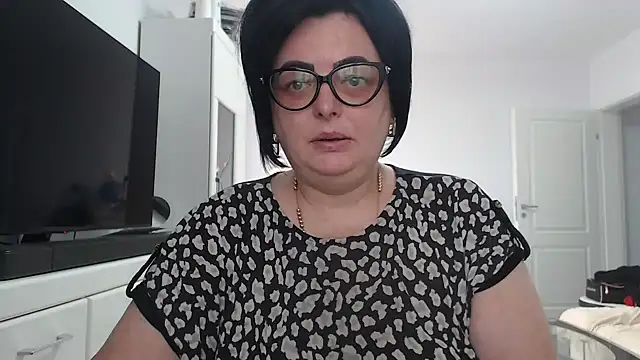 Amandamuller1982 online show from 8, 7, 2026