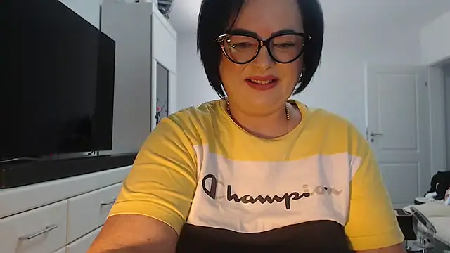 Amandamuller1982 online show from 12, 7, 2026