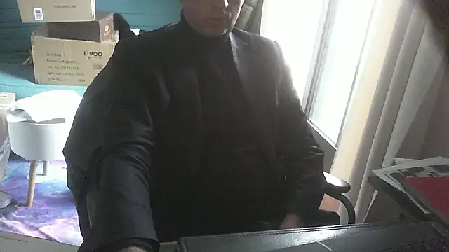 shyfrenchcock1 online show from 10, 2, 2026