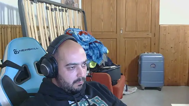 Snapshot of chicomallorca96 chatting on 8, 3, 2026 chicomallorca96 online show from 8, 3, 2026