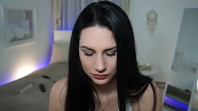 Snapshot of ZoeeZolton chatting on 13, 2, 2025 ZoeeZolton online show from 13, 2, 2025