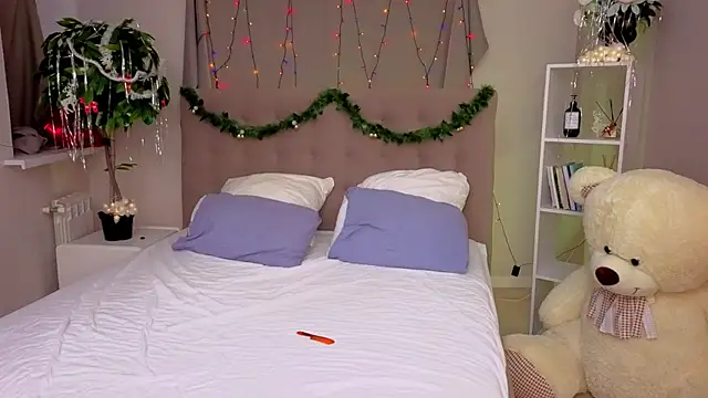 Snapshot of Bella_Murrr chatting on 23, 12, 2024 Bella Murrr online show from 23, 12, 2024