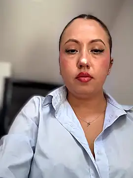 VIOLETA-25  online show from 22, 7, 2026
