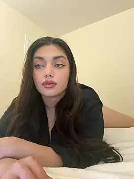 Sweet Khalifa  online show from 10, 12, 2024