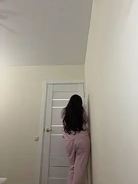 Sweet Khalifa  online show from 24, 1, 2025