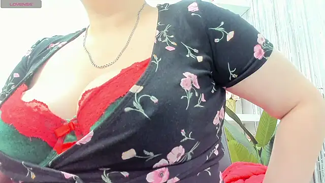 Snapshot of Dolorys chatting on 2, 3, 2025 Dolorys online show from 2, 3, 2025