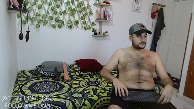 fetish padrino online show from 26, 1, 2025