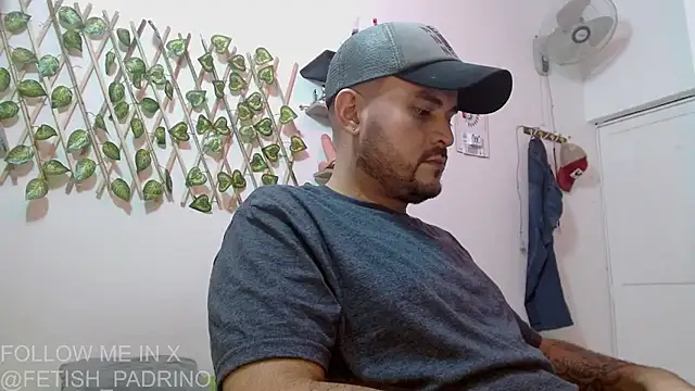 fetish padrino online show from 18, 3, 2025