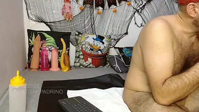 fetish padrino online show from 27, 9, 2025