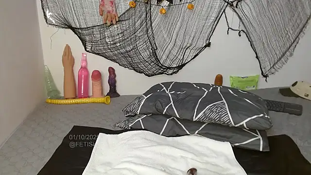 fetish padrino online show from 2, 10, 2025