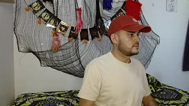 fetish padrino online show from 13, 10, 2025