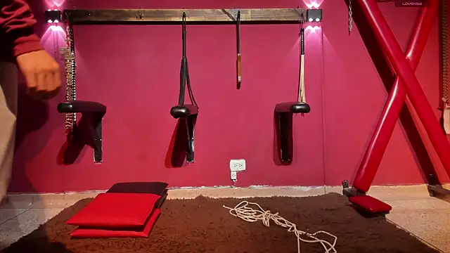 BDSM Vantablack  online show from 15, 1, 2025