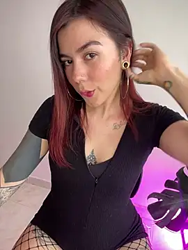 luccianagreyy online show from 8, 1, 2025