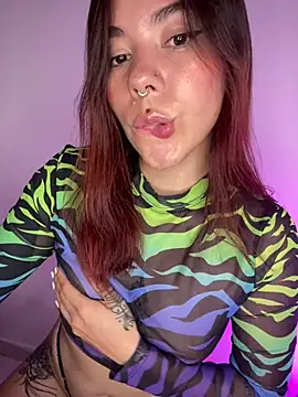 luccianagreyy online show from 4, 2, 2025