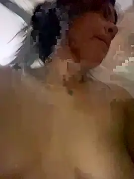 Snapshot of steisy325 chatting on 28, 9, 2025 steisy325 online show from 28, 9, 2025