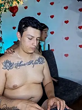 Snapshot of ethanandbrianna chatting on 19, 2, 2025 ethanandbrianna online show from 19, 2, 2025