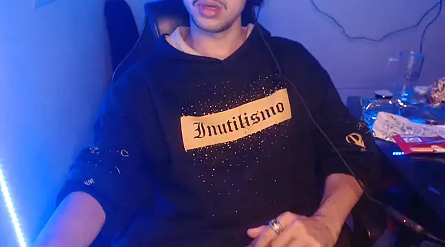 Snapshot of anjonoturno1 chatting on 15, 12, 2024 anjonoturno1 online show from 15, 12, 2024