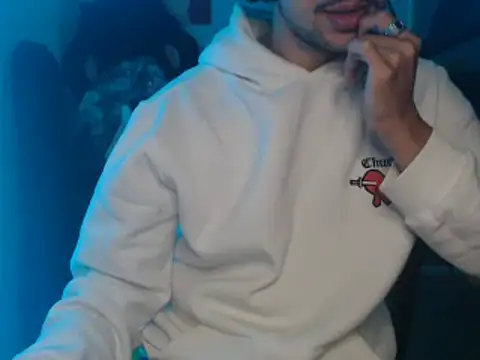 Snapshot of anjonoturno1 chatting on 17, 3, 2025 anjonoturno1 online show from 17, 3, 2025