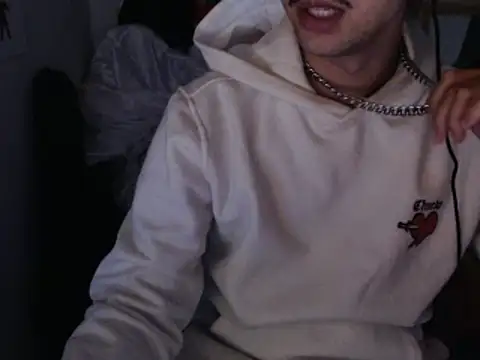 Snapshot of anjonoturno1 chatting on 21, 3, 2025 anjonoturno1 online show from 21, 3, 2025