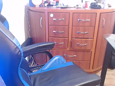 Snapshot of anjonoturno1 chatting on 29, 9, 2025 anjonoturno1 online show from 29, 9, 2025