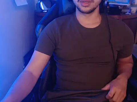 Snapshot of anjonoturno1 chatting on 12, 10, 2025 anjonoturno1 online show from 12, 10, 2025