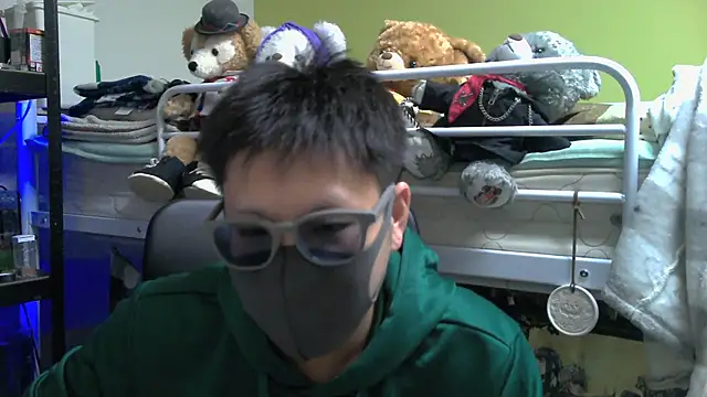 Owl1216 online show from 6, 1, 2025