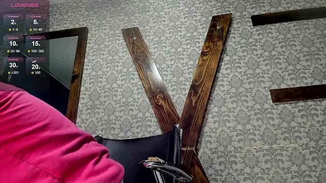 Mia scarlet69 online show from 1, 3, 2025