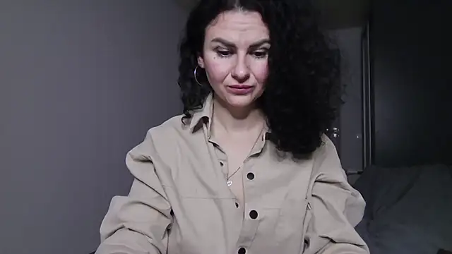 Snapshot of MiraLove362 chatting on 16, 2, 2025 MiraLove362 online show from 16, 2, 2025