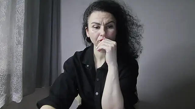 Snapshot of MiraLove362 chatting on 22, 2, 2025 MiraLove362 online show from 22, 2, 2025