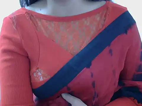 Snapshot of diva-22 chatting on 1, 2, 2025 diva-22 online show from 1, 2, 2025