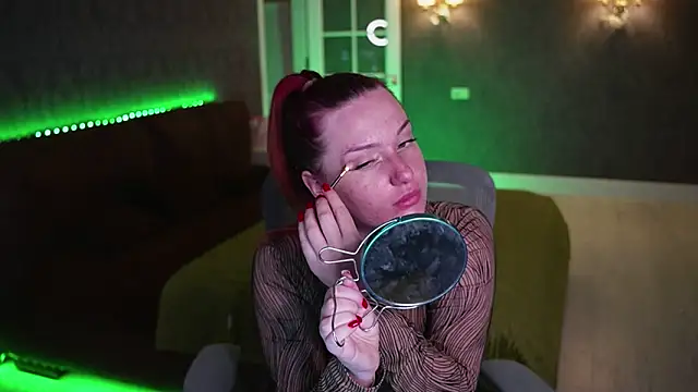 LisaElfy online show from 2, 5, 2026