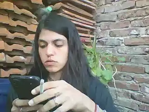 Snapshot of BURN666ING chatting on 5, 1, 2025 BURN666ING online show from 5, 1, 2025