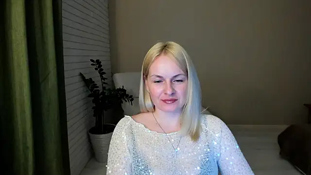 Alicee Gracee online show from 7, 2, 2026