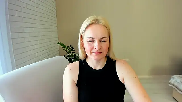 Alicee Gracee online show from 11, 3, 2026