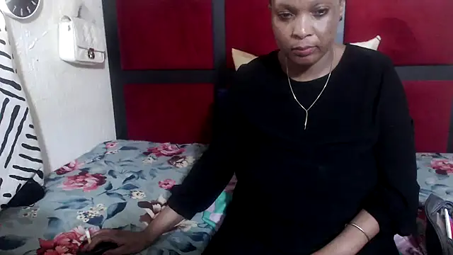 MaximTease24 online show from 13, 5, 2026