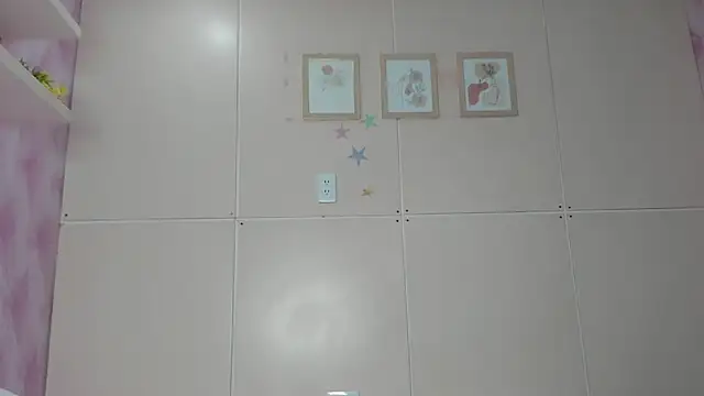 Snapshot of MarieMyller chatting on 28, 1, 2025 MarieMyller online show from 28, 1, 2025