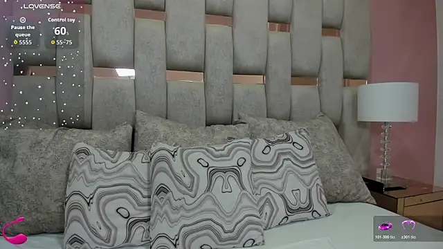 nicole fisherr online show from 16, 11, 2025