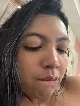 nicole fisherr online show from 29, 4, 2026