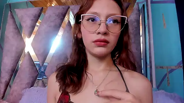 LARICSABLUE online show from 23, 2, 2025