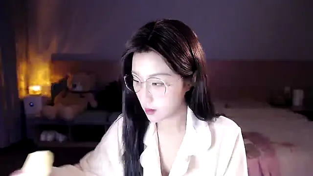 Snapshot of Lucky-baby chatting on 17, 12, 2024 Lucky-baby online show from 17, 12, 2024