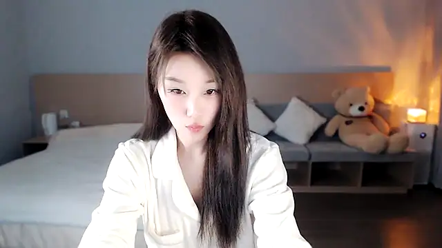 Snapshot of Lucky-baby chatting on 19, 2, 2025 Lucky-baby online show from 19, 2, 2025