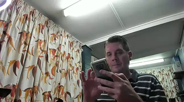 tilobinder online show from 21, 12, 2024