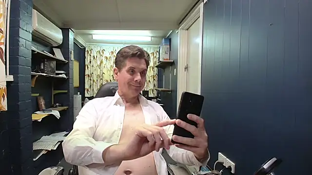 tilobinder online show from 14, 3, 2026