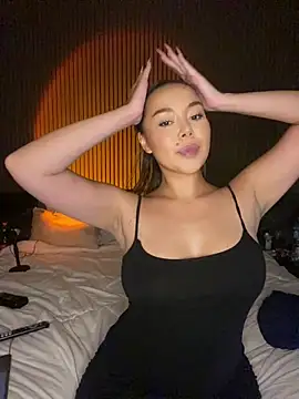 Snapshot of mayakitsune69 chatting on 8, 2, 2026 mayakitsune69 online show from 8, 2, 2026