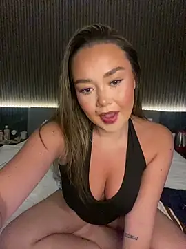 Snapshot of mayakitsune69 chatting on 8, 3, 2026 mayakitsune69 online show from 8, 3, 2026