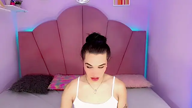 Snapshot of Jadeyourqueen chatting on 20, 12, 2024 Jadeyourqueen online show from 20, 12, 2024