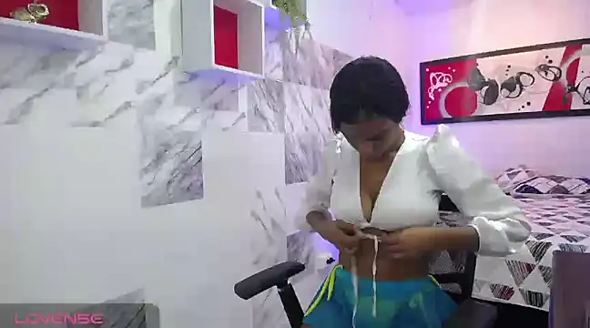 Zaya Smith online show from 22, 1, 2025