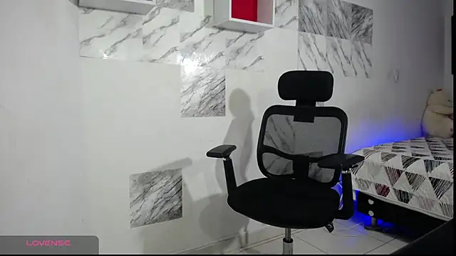 Zaya Smith online show from 19, 2, 2025