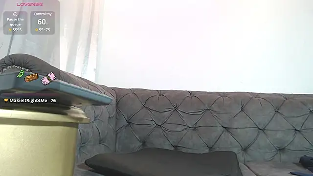 angelbianchii online show from 4, 12, 2024