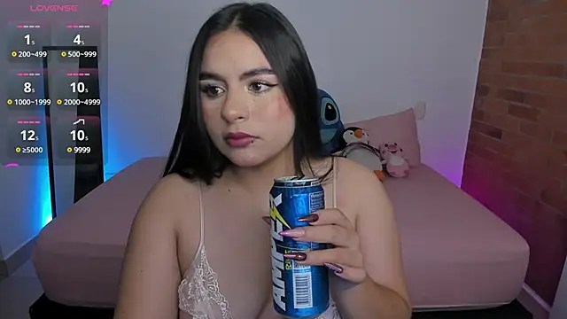 charlotte blass online show from 30, 12, 2024